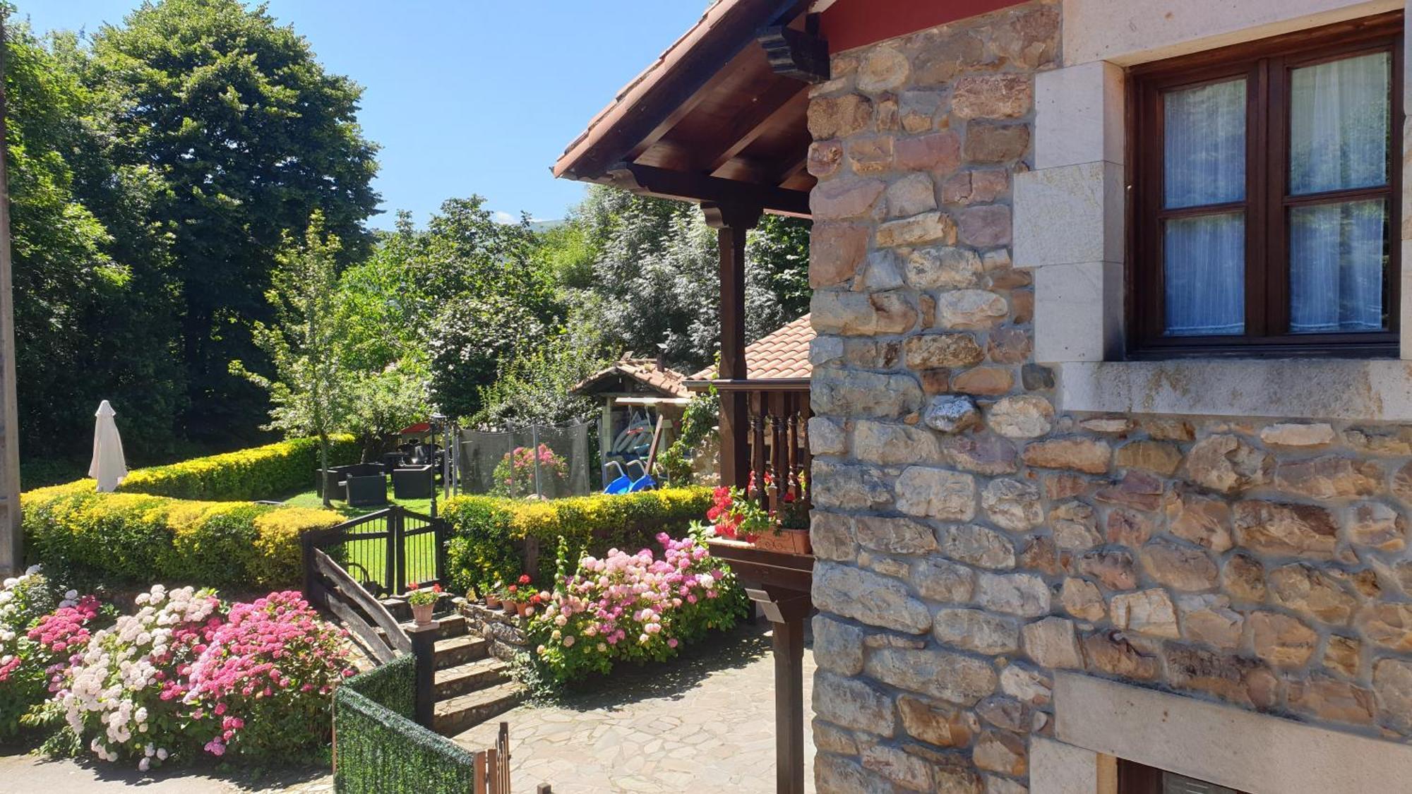 Casa Rural Caborzal Renedo De Cabuerniga Екстериор снимка